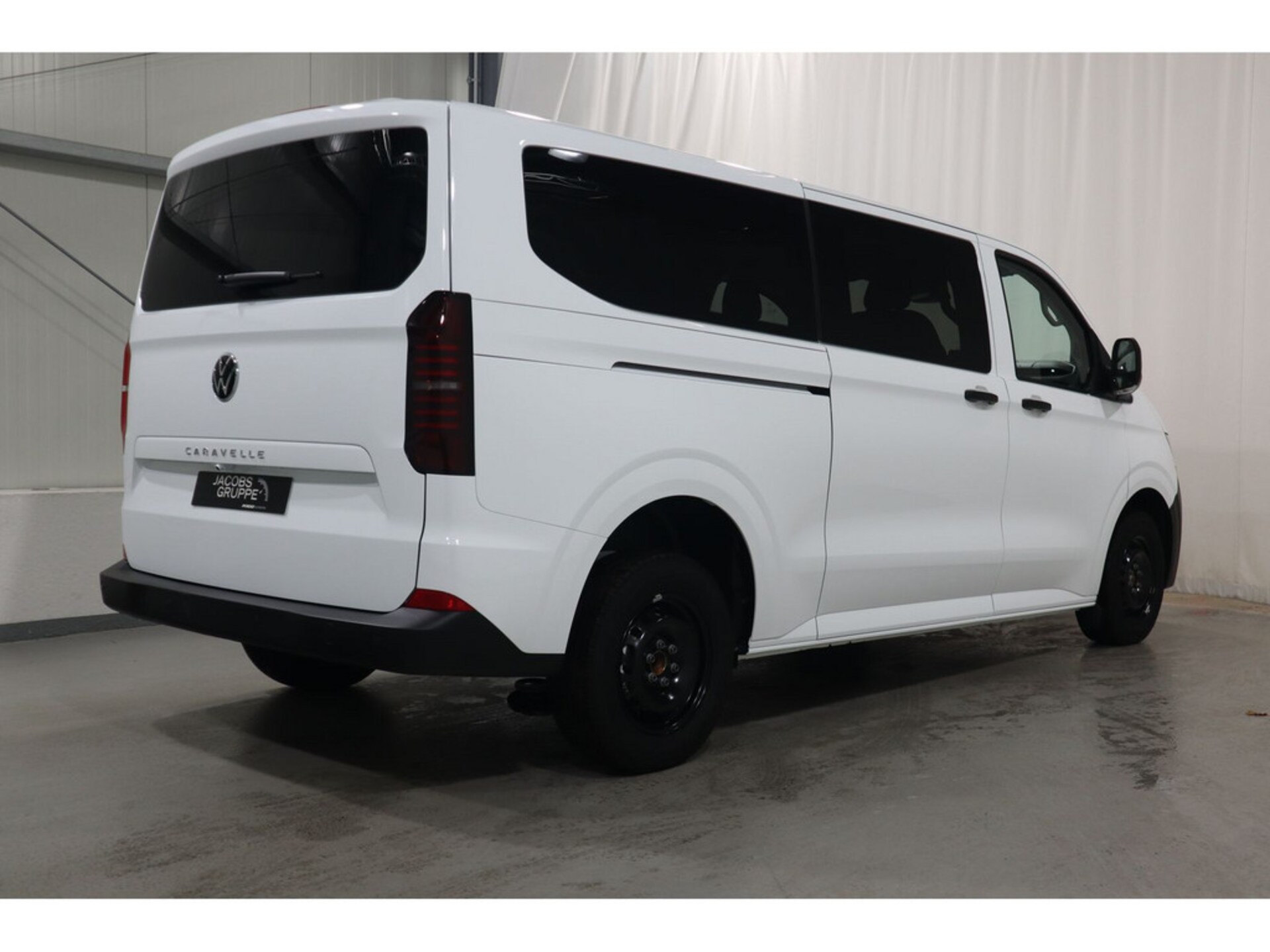 Volkswagen Caravelle langer Radstand Basis-Modell