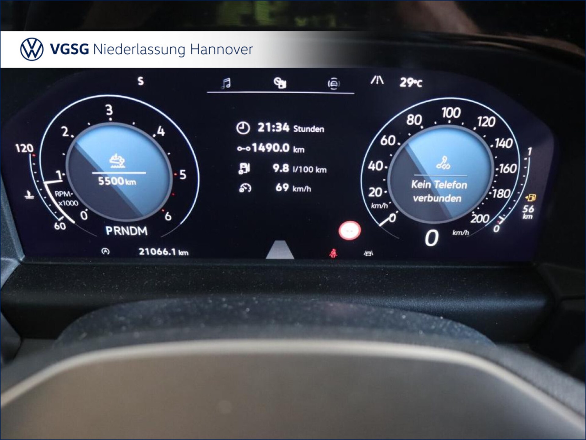 Volkswagen Caravelle langer Radstand Life
