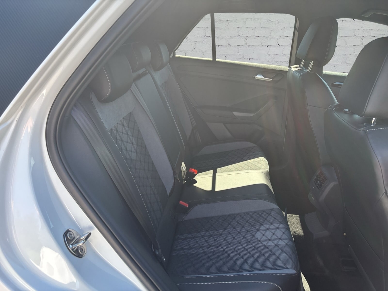 Volkswagen T-Roc – Bild 11