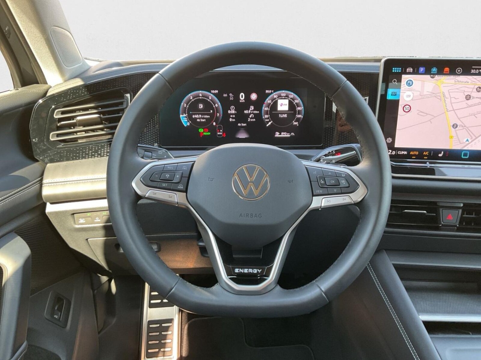 Volkswagen Tiguan – Bild 13
