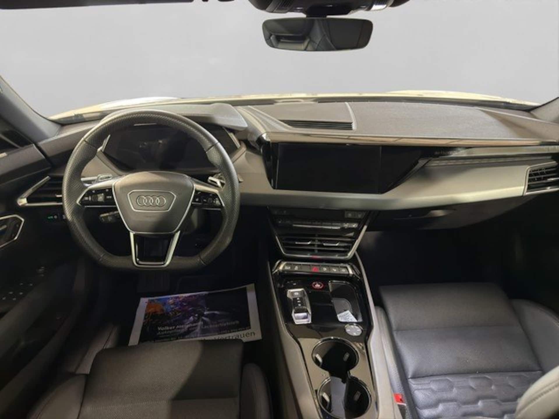 Audi e-tron GT quattro