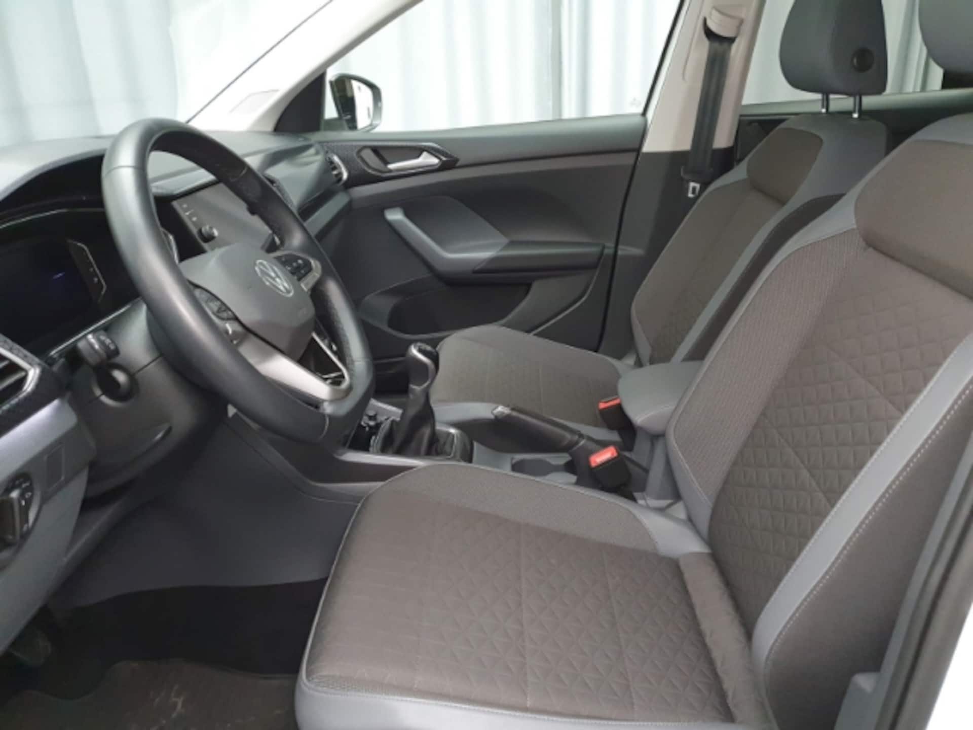 Volkswagen T-Cross Style
