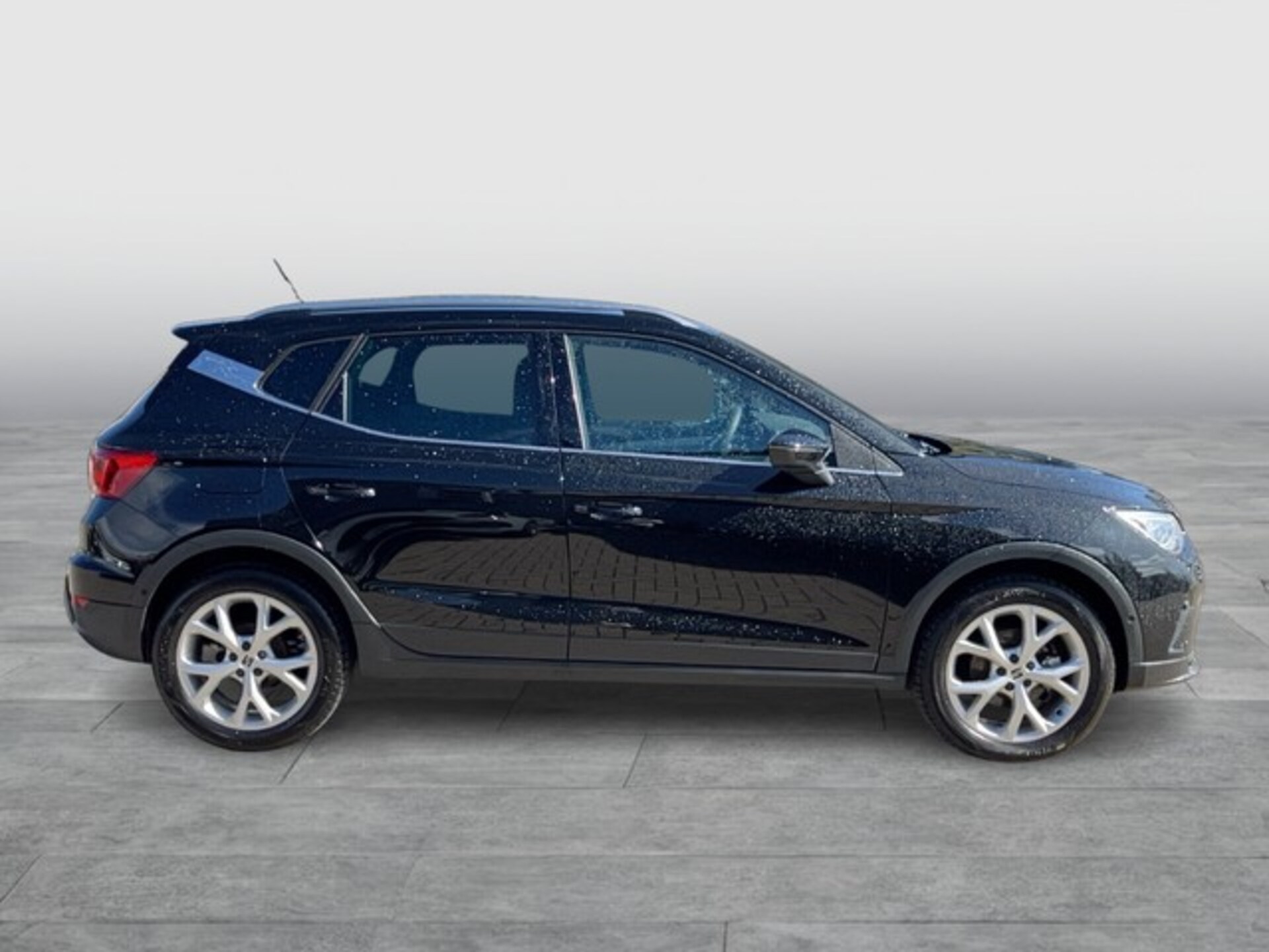 SEAT Arona FR