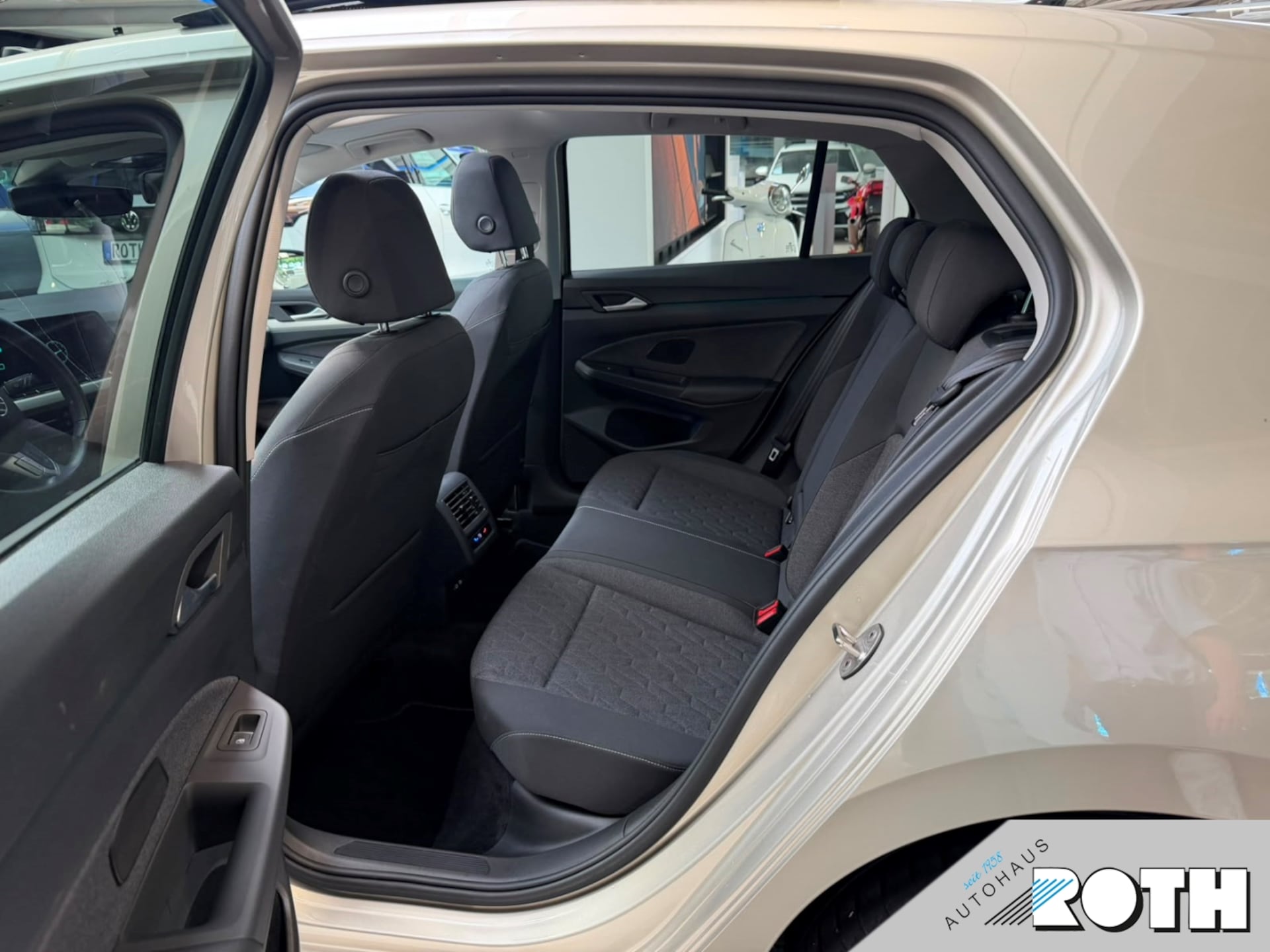 Volkswagen Golf MOVE
