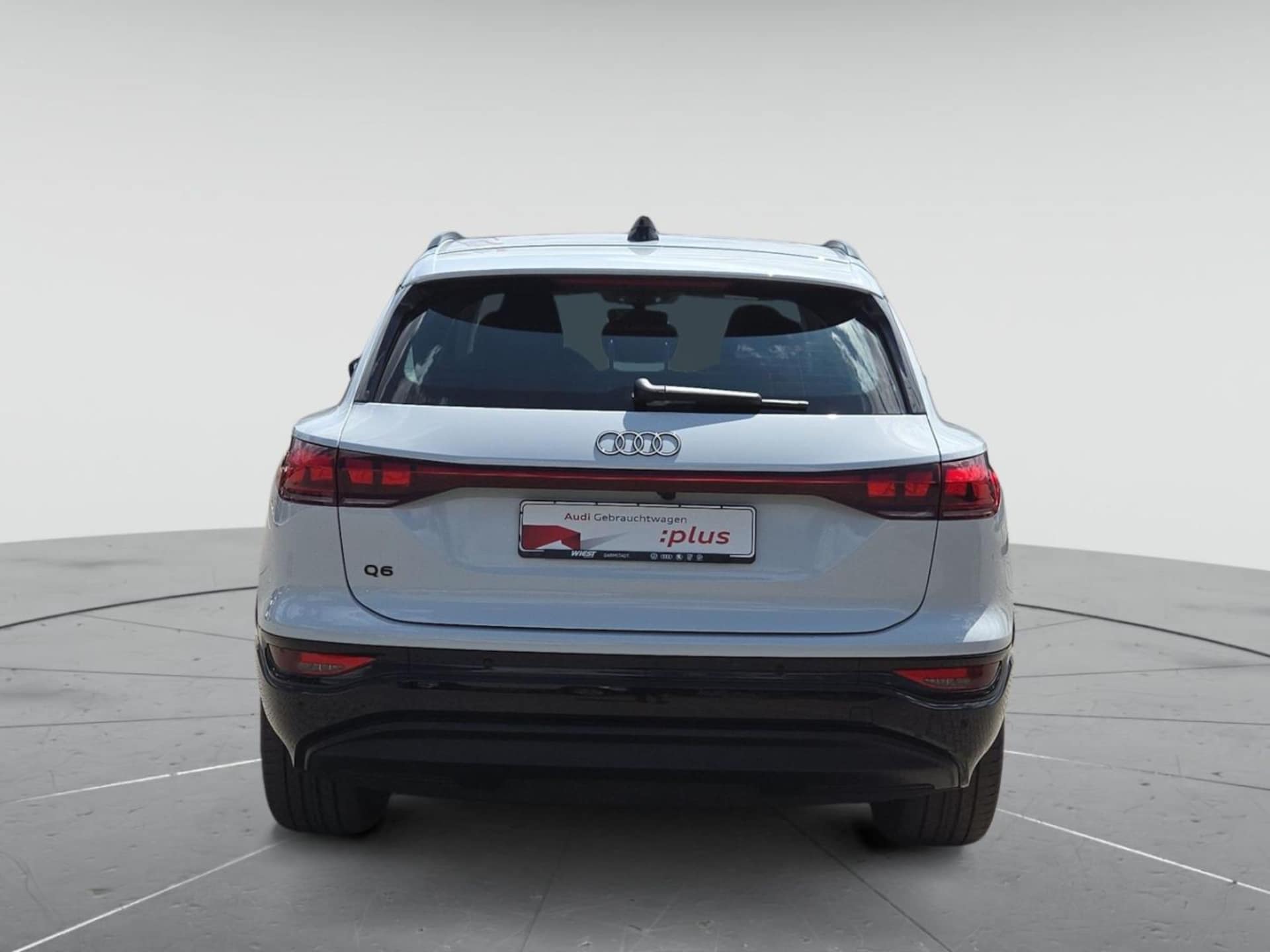 Audi Q6 SUV e-tron
