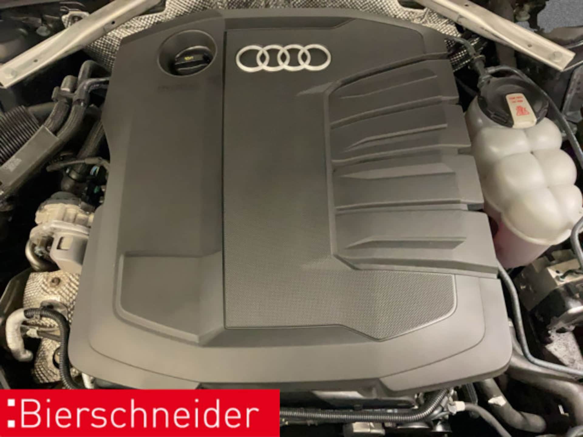 Audi A4 Avant S line
