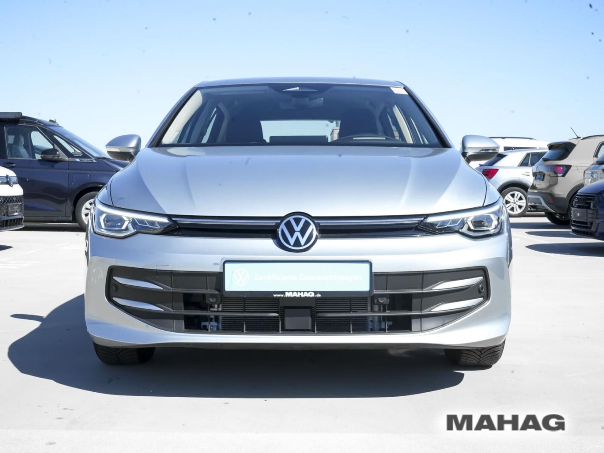 Volkswagen Golf Life
