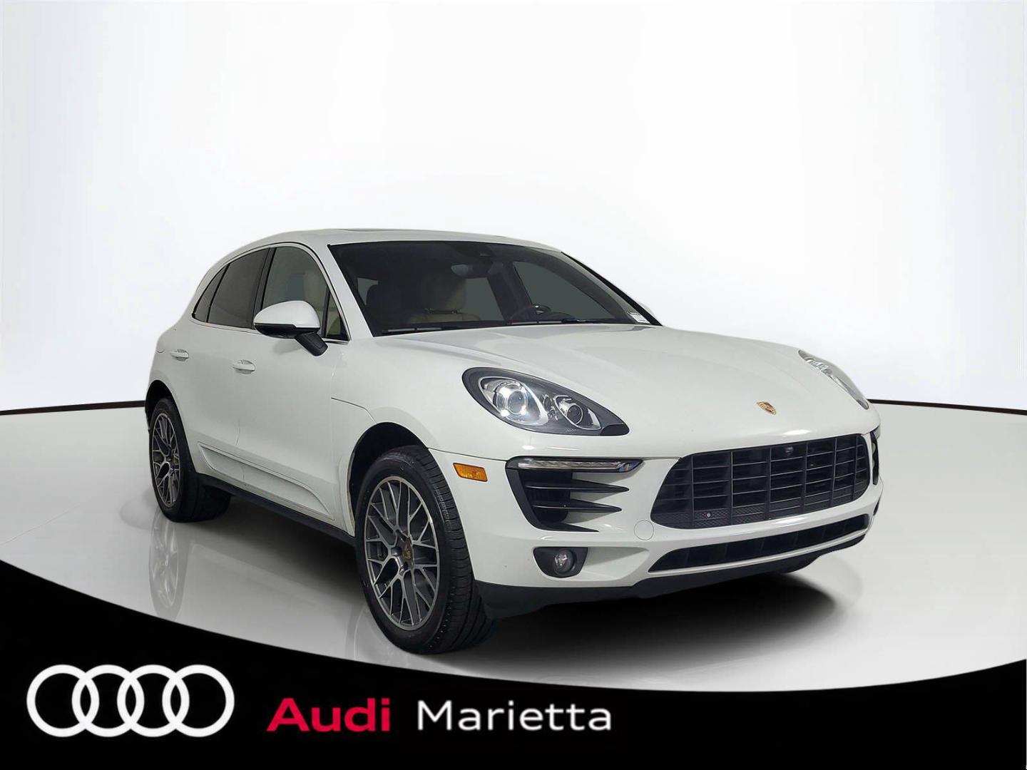 2017 Porsche Macan