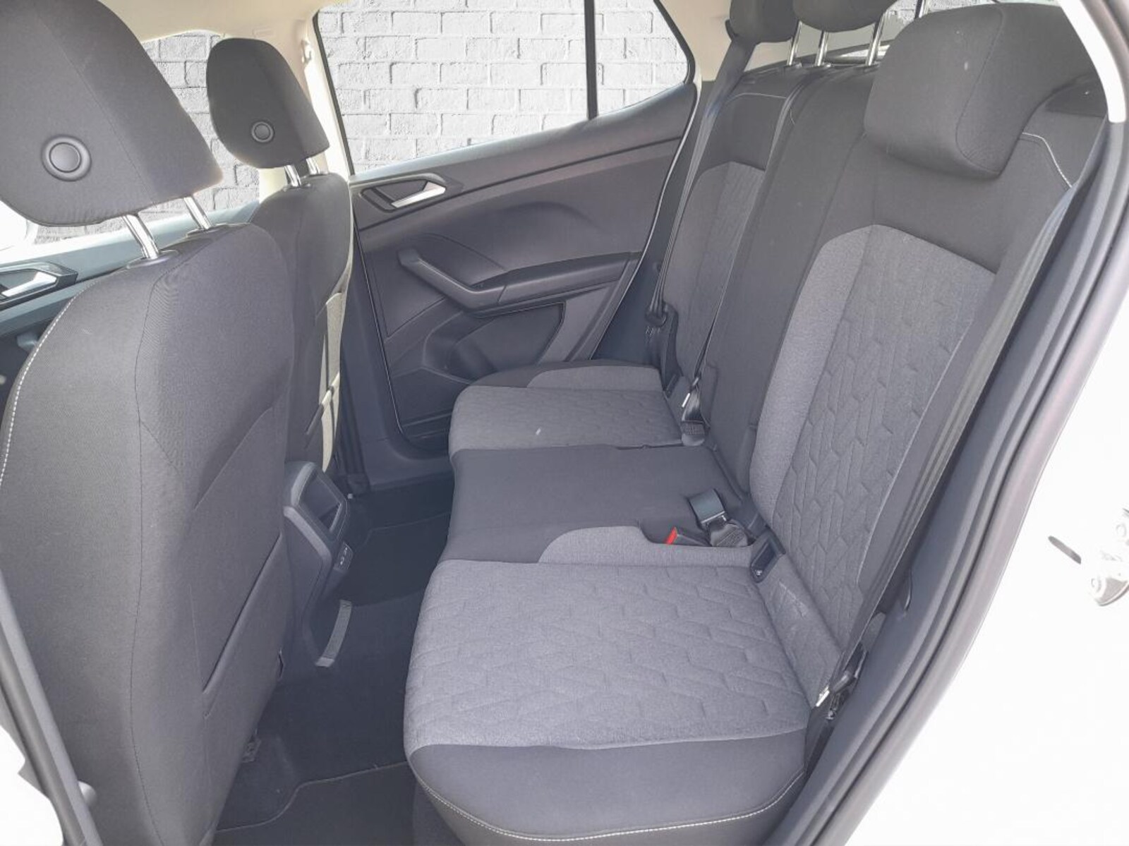 Volkswagen T-Cross – Bild 11