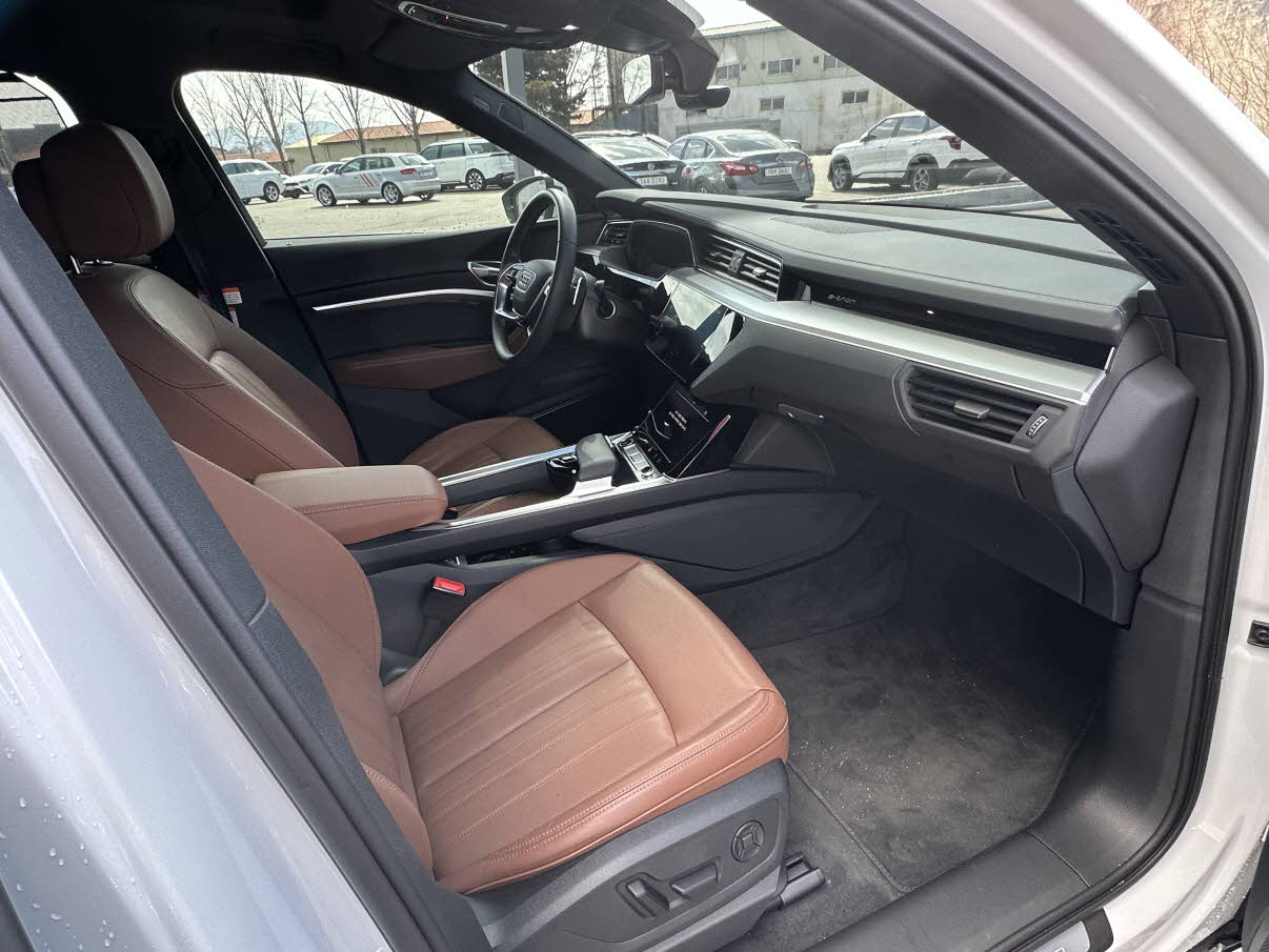 Image about Audi Q8 45 TDI quattro Premium 170(231) kW(hp) tiptronic