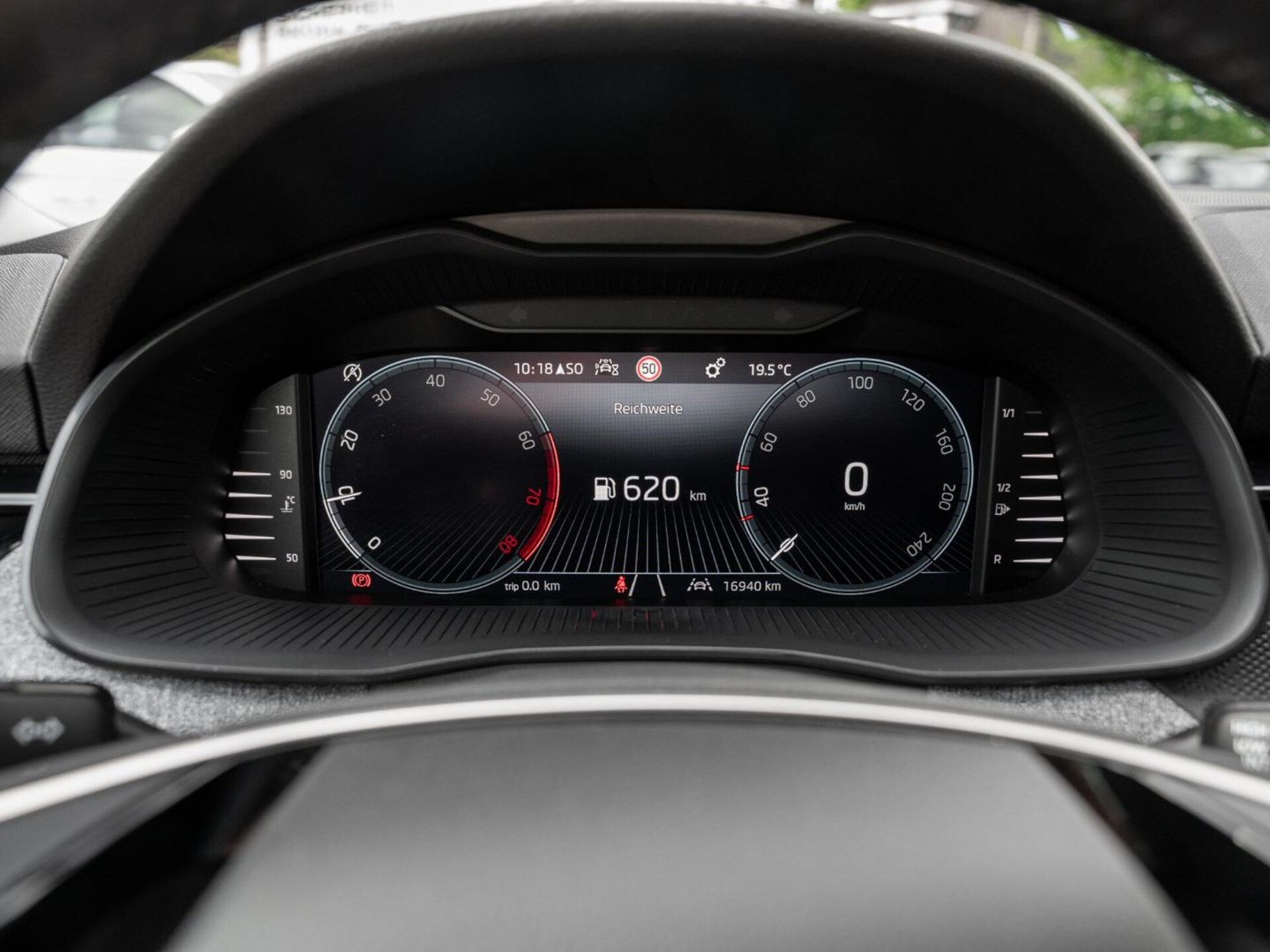 Skoda Scala Tour