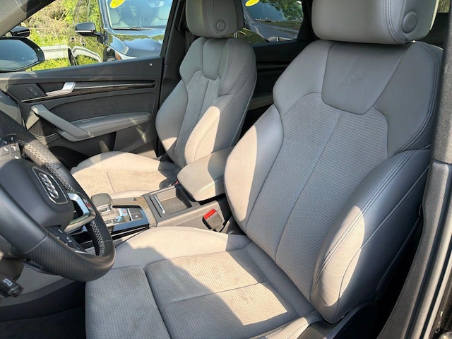 2022 Audi SQ5
