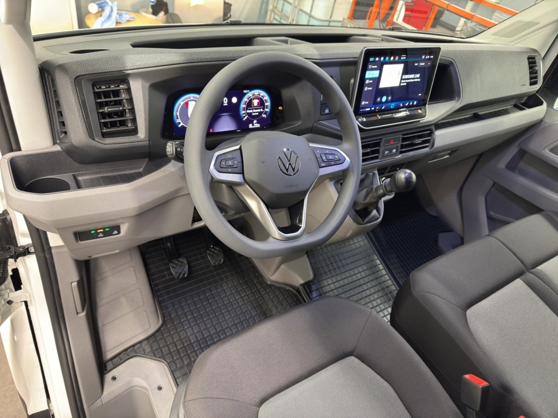 Volkswagen Crafter Kasten mittlerer Radstand
