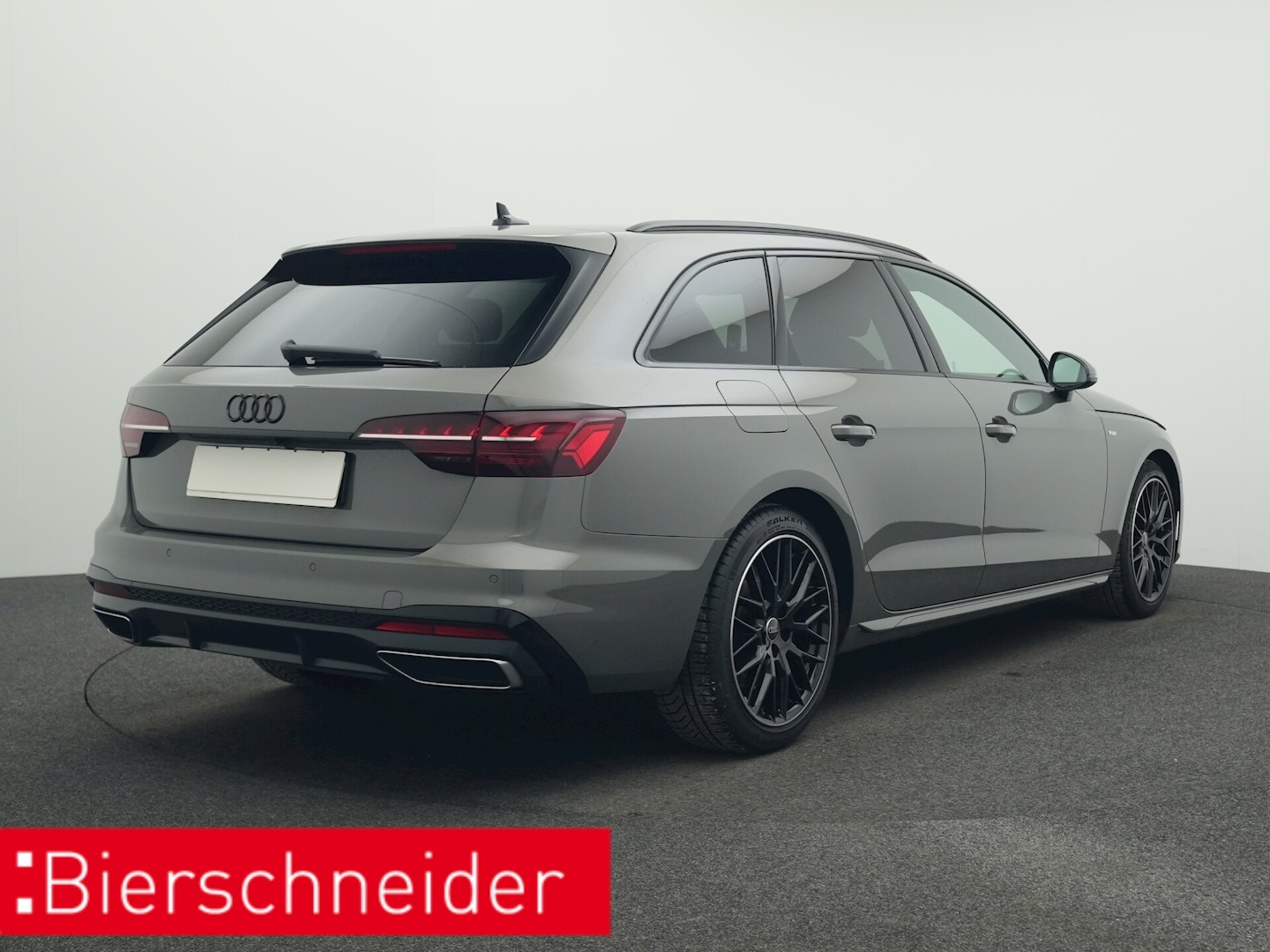 Audi A4 Avant S line