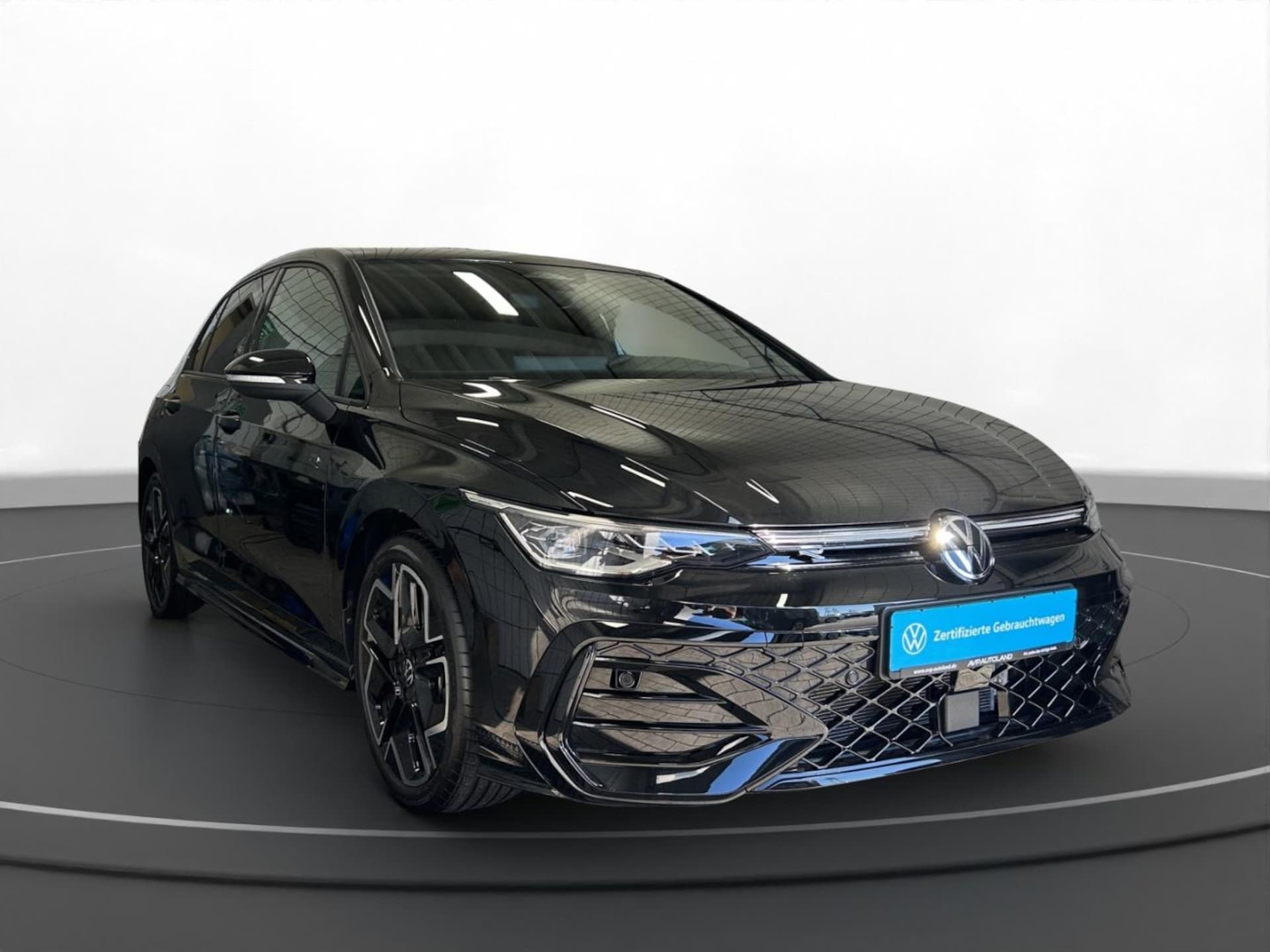 Volkswagen Golf R-Line