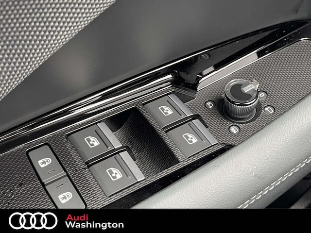 2026 Audi Q3 Base - Photo 34