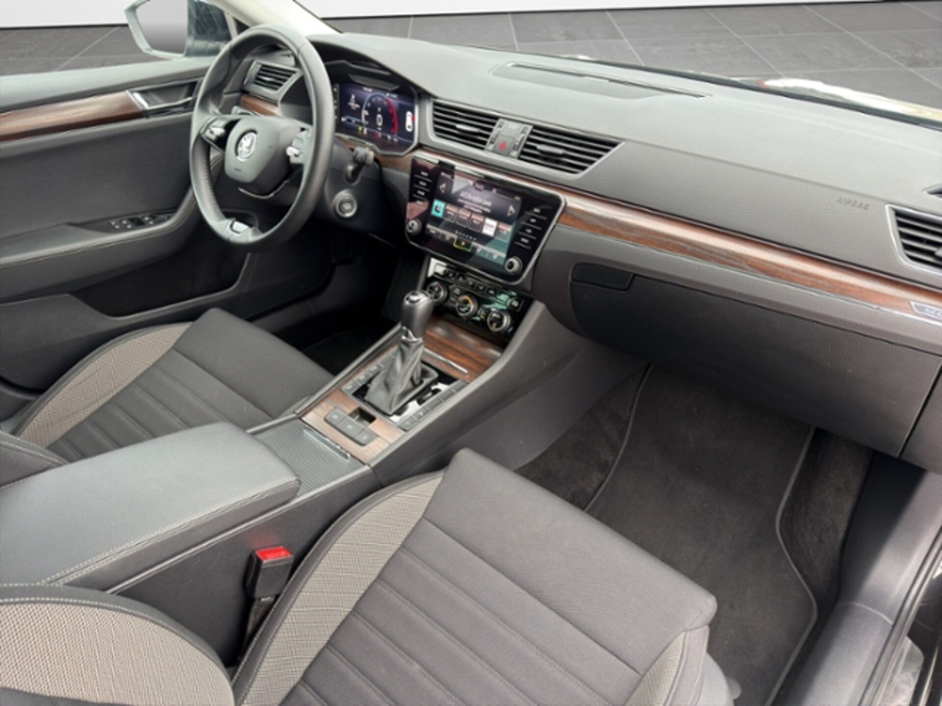 Skoda Superb Combi Scout