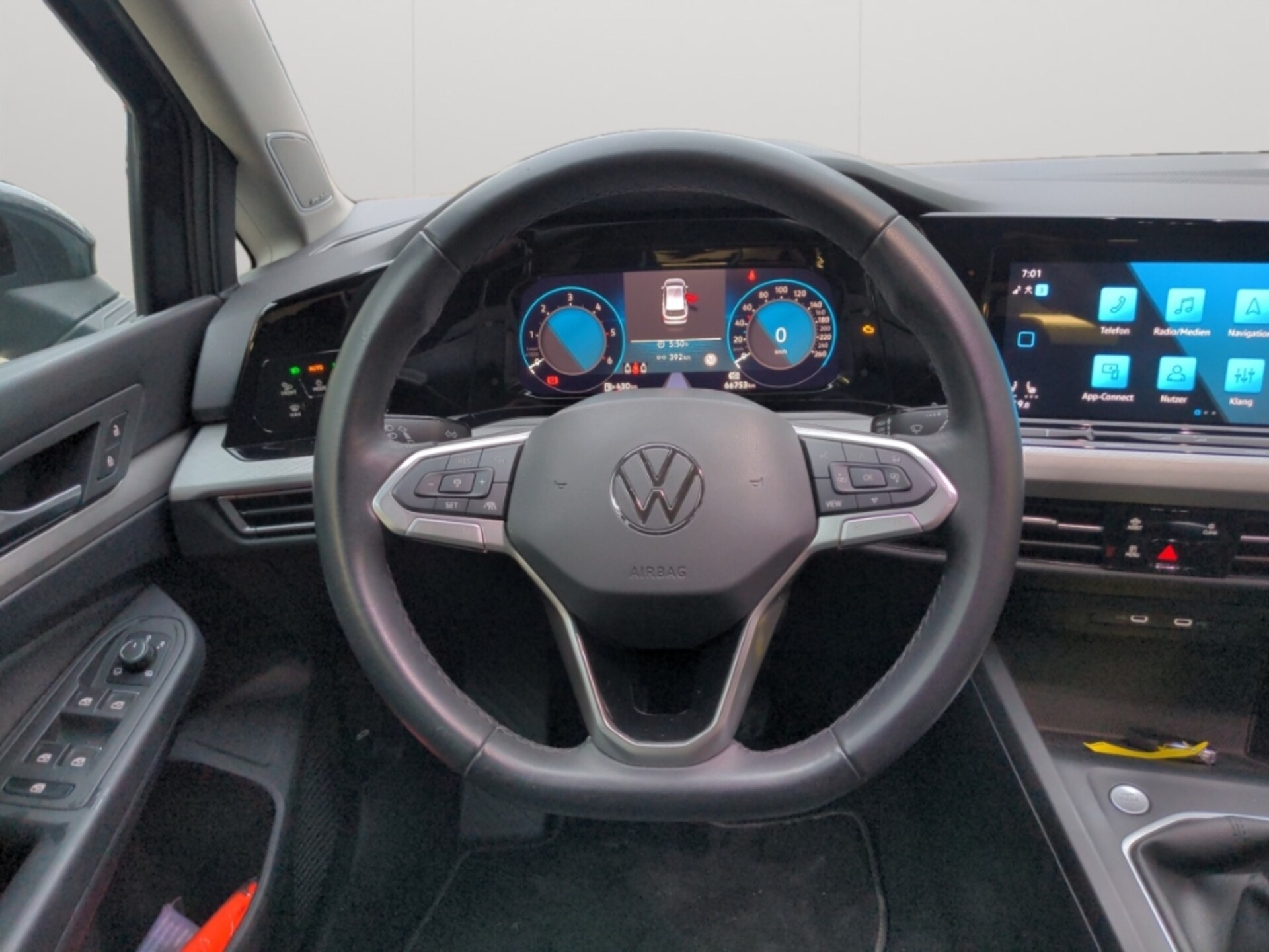Volkswagen Golf Variant Life