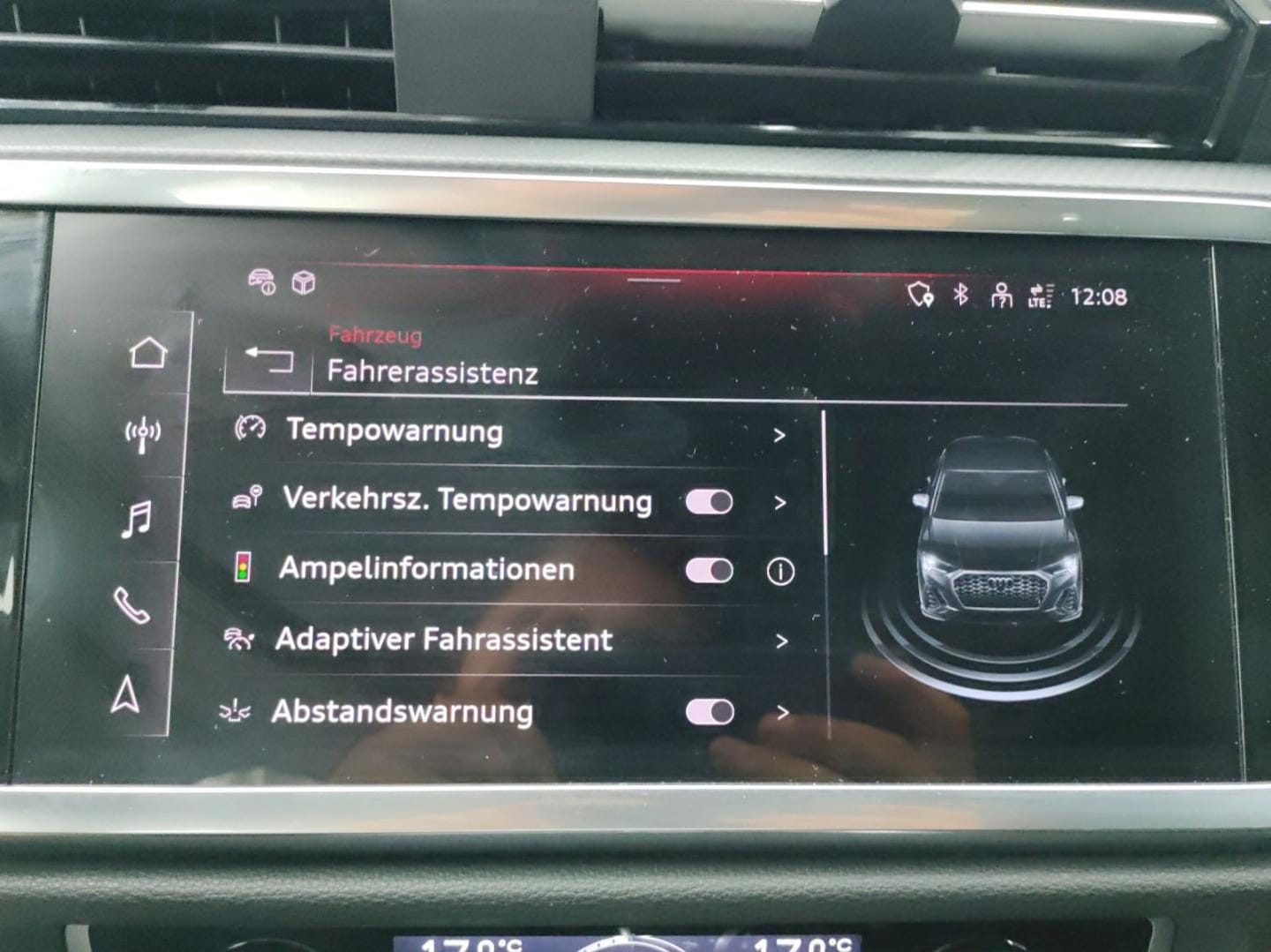 Bild über Audi Q3 Sportback TFSI 110 kW S tronic - für weitere Informationen kontaktieren Sie den Audi Partner