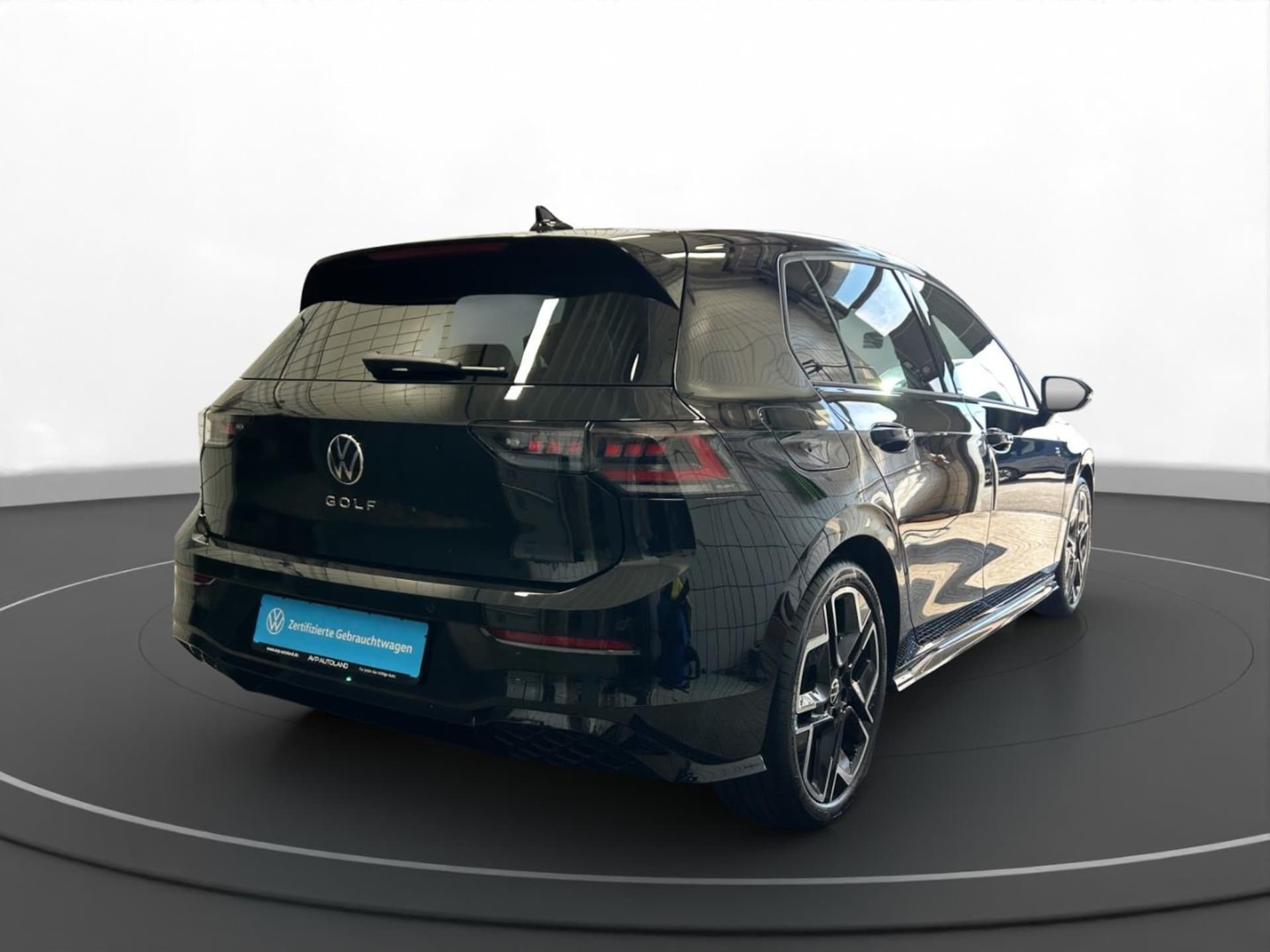 Volkswagen Golf R-Line