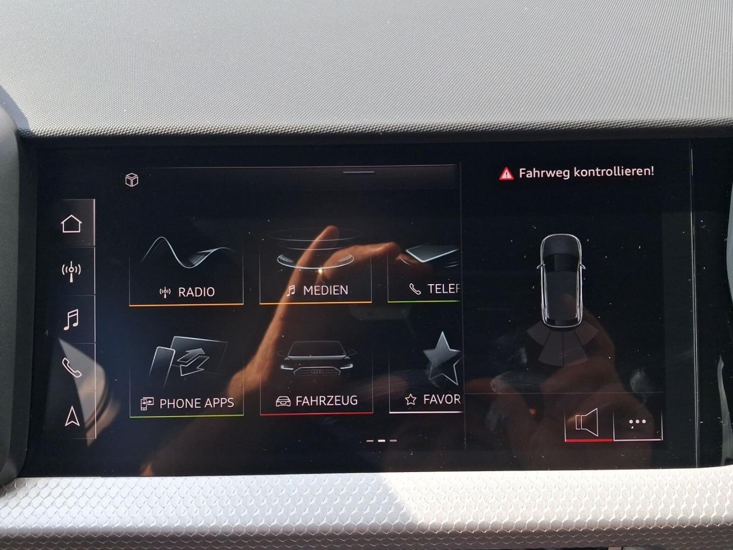 Bild über Audi A1 Sportback advanced 30 TFSI S tronic - für weitere Informationen kontaktieren Sie den Audi Partner