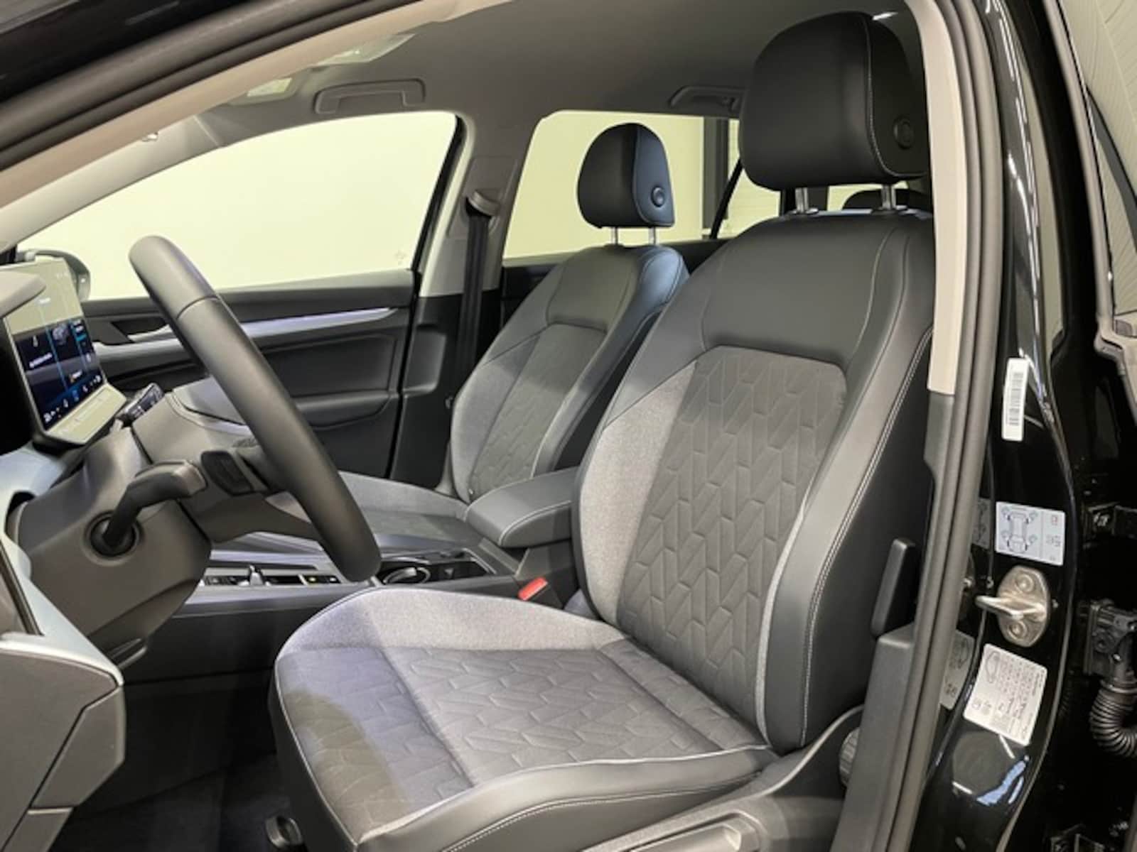 Volkswagen Golf Variant – Bild 11