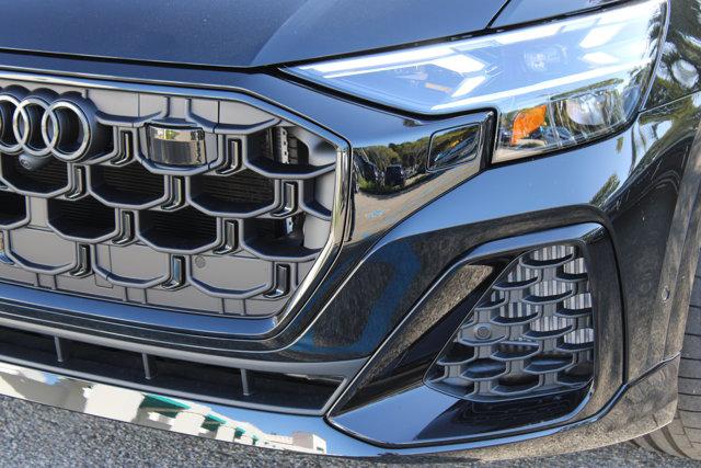 2026 Audi SQ8 Prestige - Photo 11