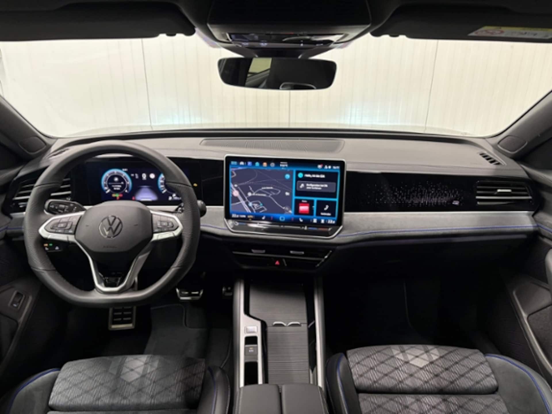 Volkswagen Passat R-Line