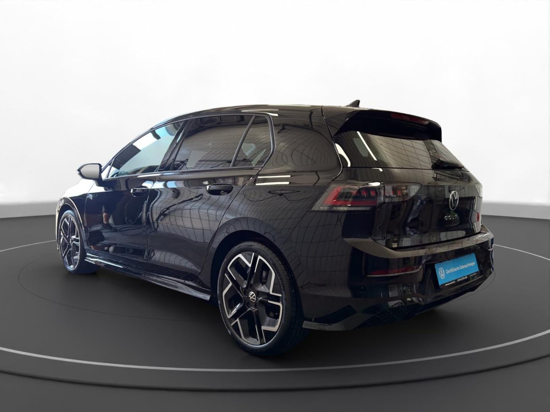 Volkswagen Golf R-Line