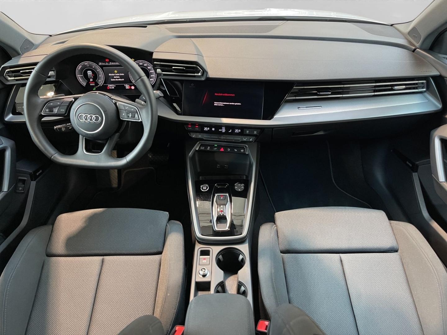 Bild über Audi A3 Sportback TFSI e S line 45 TFSI e S tronic - für weitere Informationen kontaktieren Sie den Audi Partner