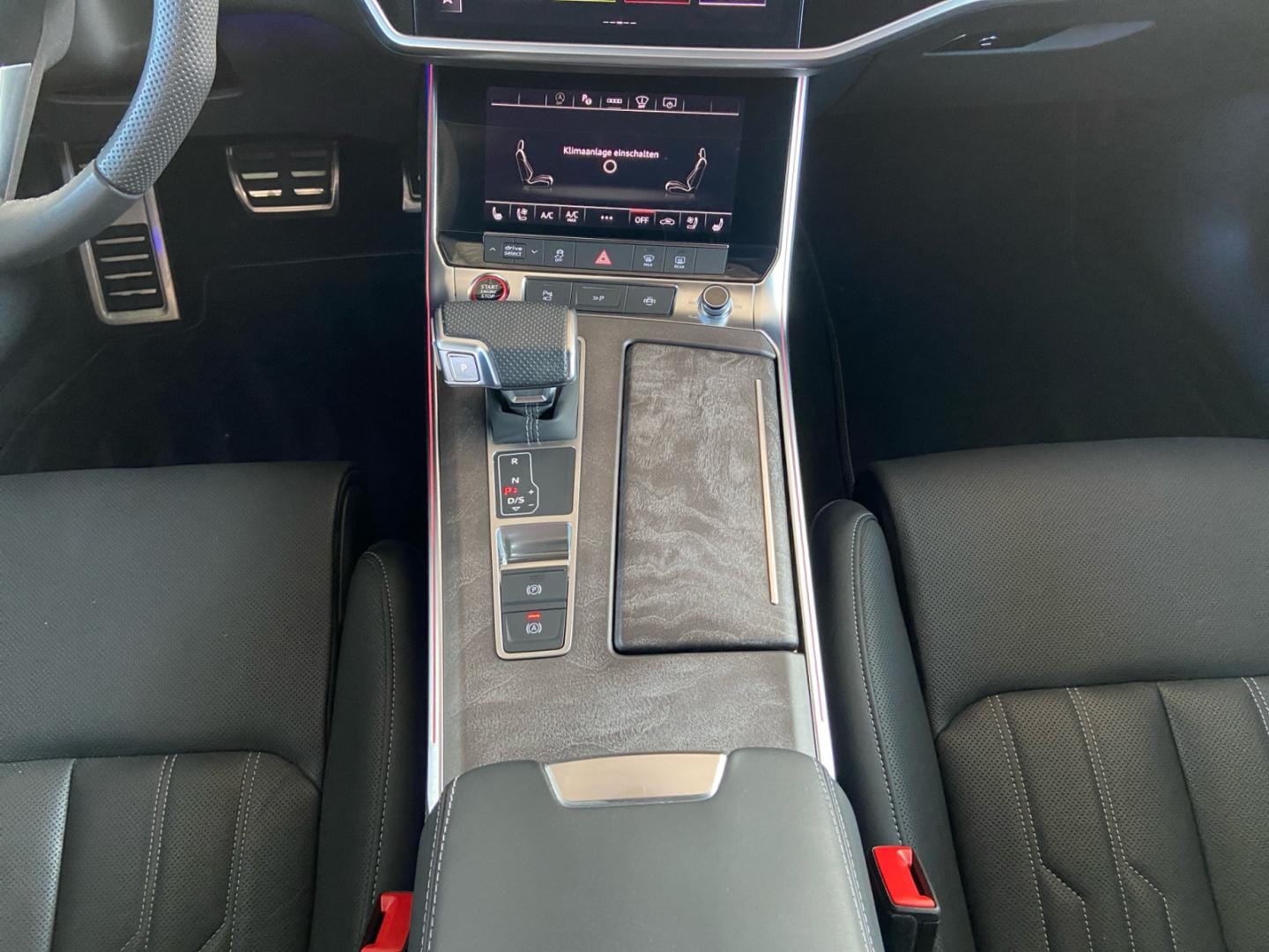Bild über Audi S6 Avant TDI quattro tiptronic - für weitere Informationen kontaktieren Sie den Audi Partner