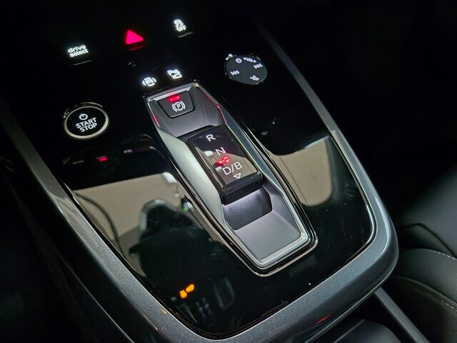 Audi e-tron 45 210, 00 kW 10