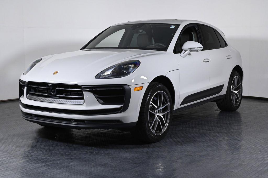 2026 Porsche Macan's photo