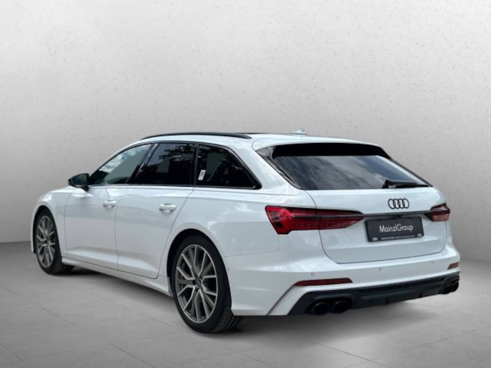 Audi S6 Avant