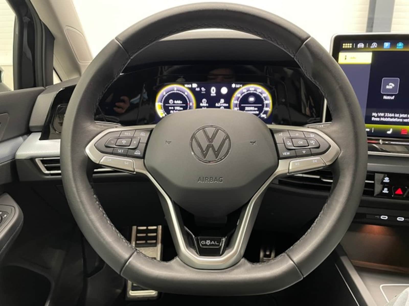 Volkswagen Golf Variant – Bild 13