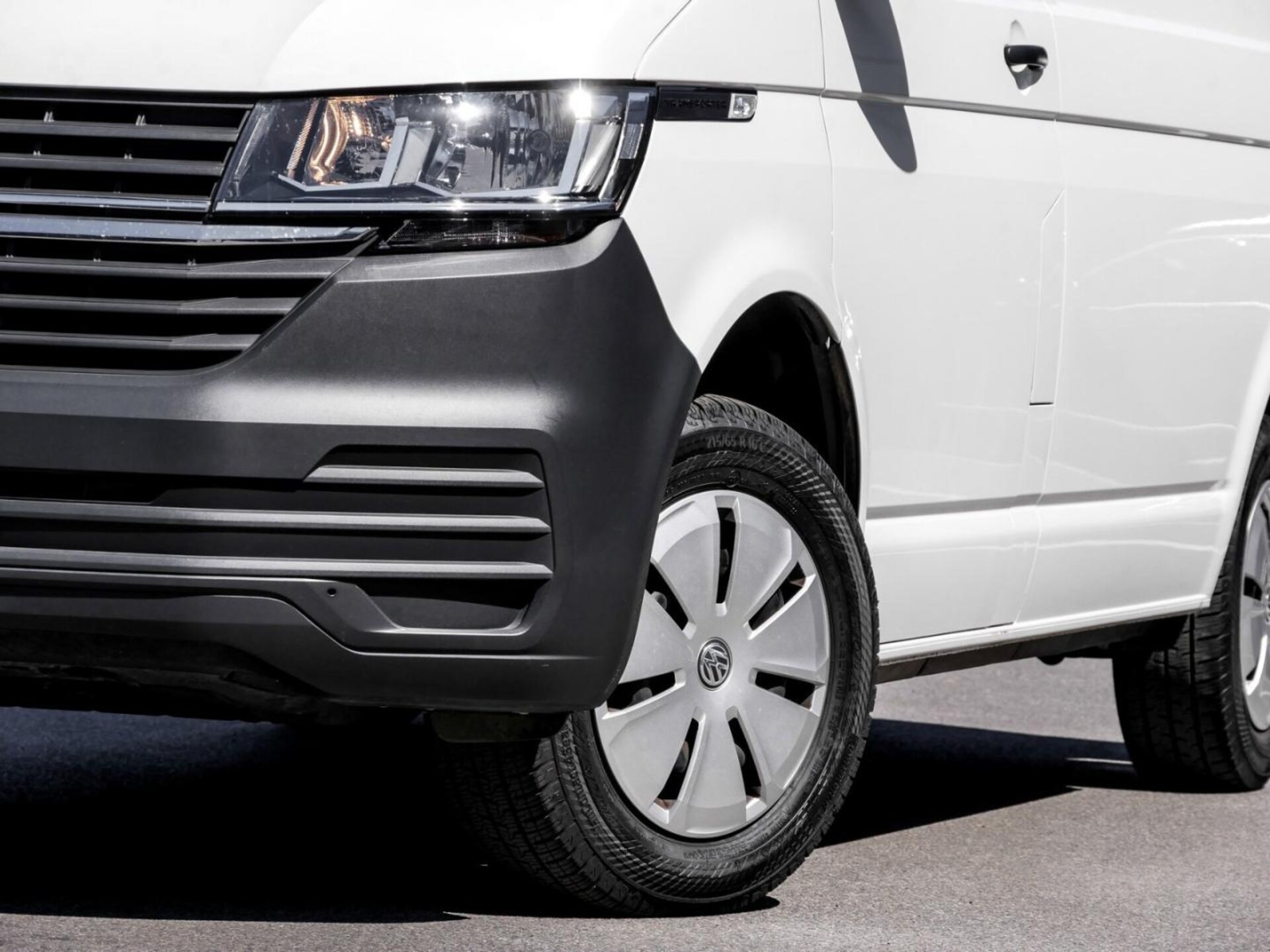 Volkswagen T6.1 Transporter Kasten kurzer Radstand