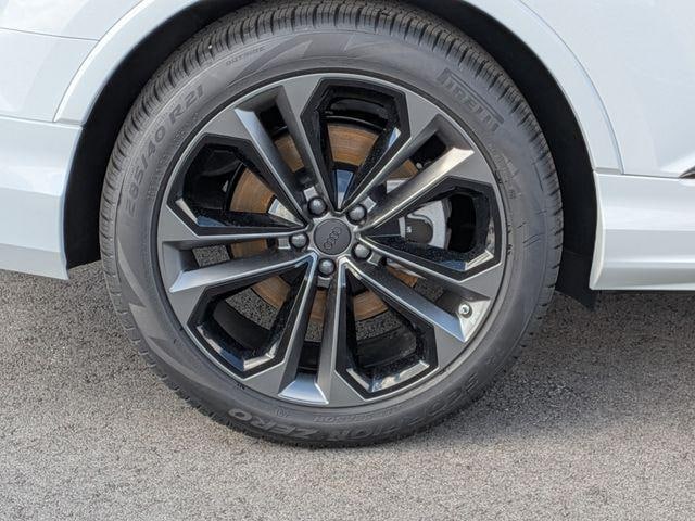 2026 Audi Q7 Premium Plus - Photo 6