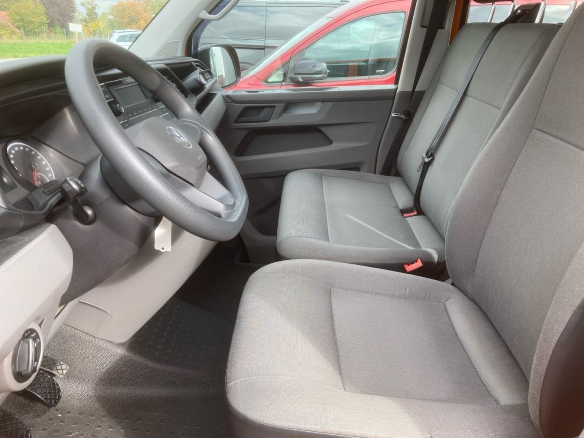 Volkswagen T6.1 Transporter Pritschenwagen Doppelkabine