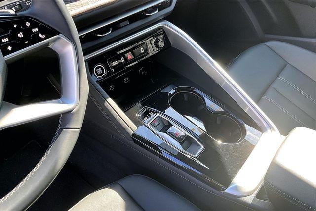 2025 Audi Q5 Premium - Photo 18