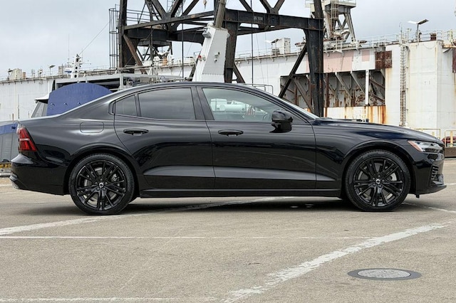 2024 Volvo S60 Recharge Plug-In Hybrid