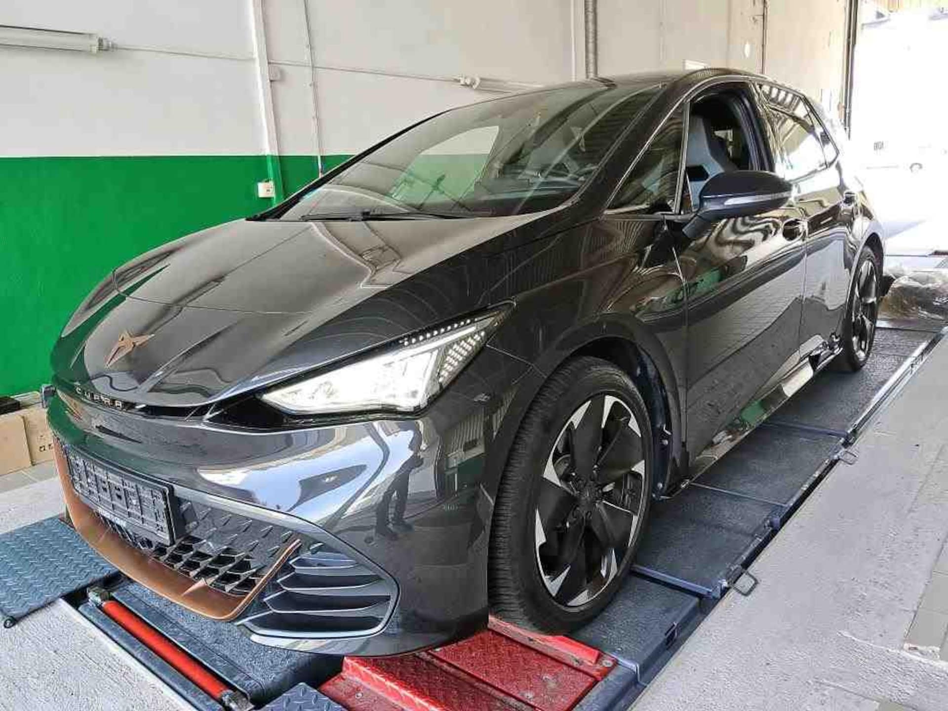 CUPRA Born