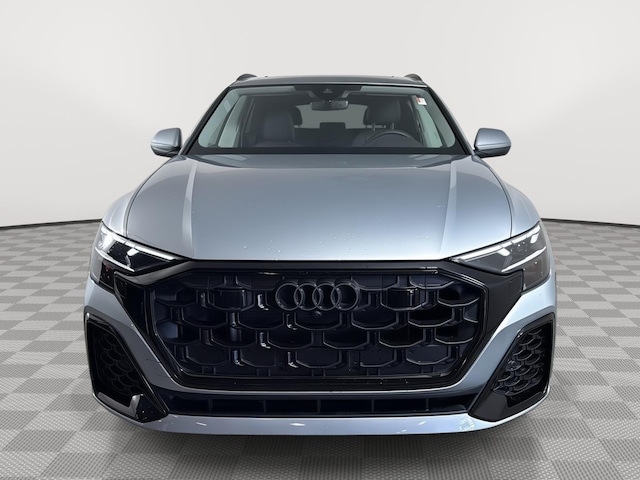2025 Audi Q8