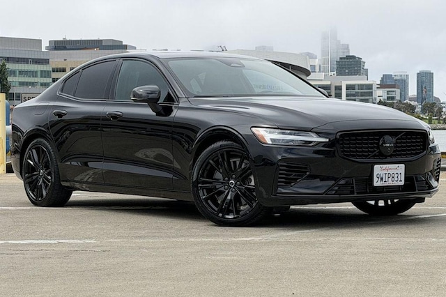 2024 Volvo S60 Recharge Plug-In Hybrid