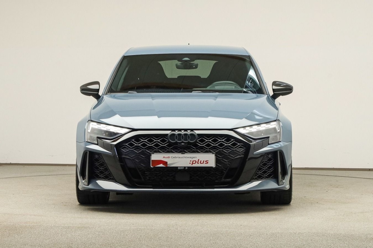 Bild über Audi RS 3 Sportback TFSI quattro S tronic - für weitere Informationen kontaktieren Sie den Audi Partner