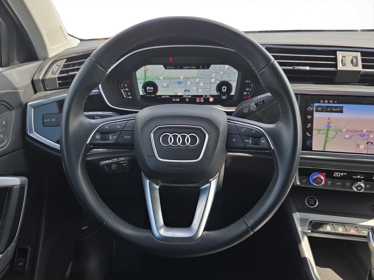 Bild über Audi Q3 advanced 35 TFSI S tronic - für weitere Informationen kontaktieren Sie den Audi Partner