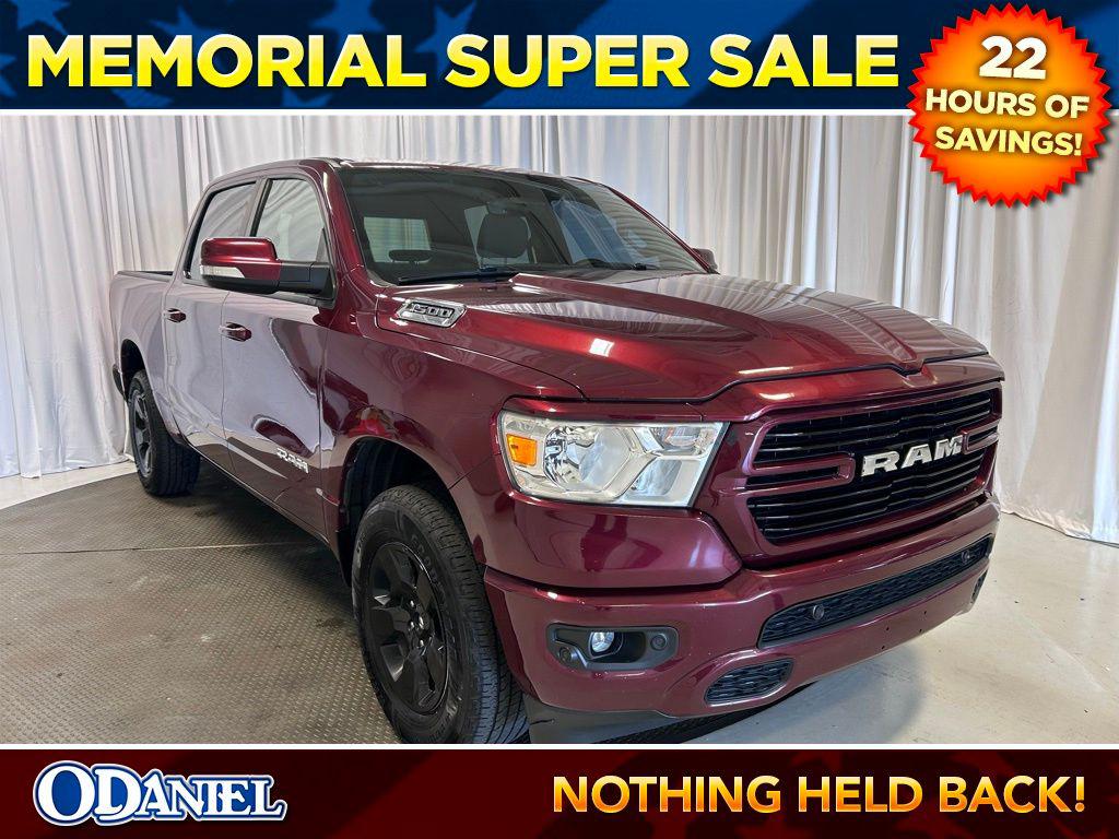 2019 RAM 1500 Big Horn/Lone Star 4x4 Crew Cab 5'7's photo