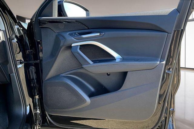 2025 Audi Q5 Premium - Photo 28