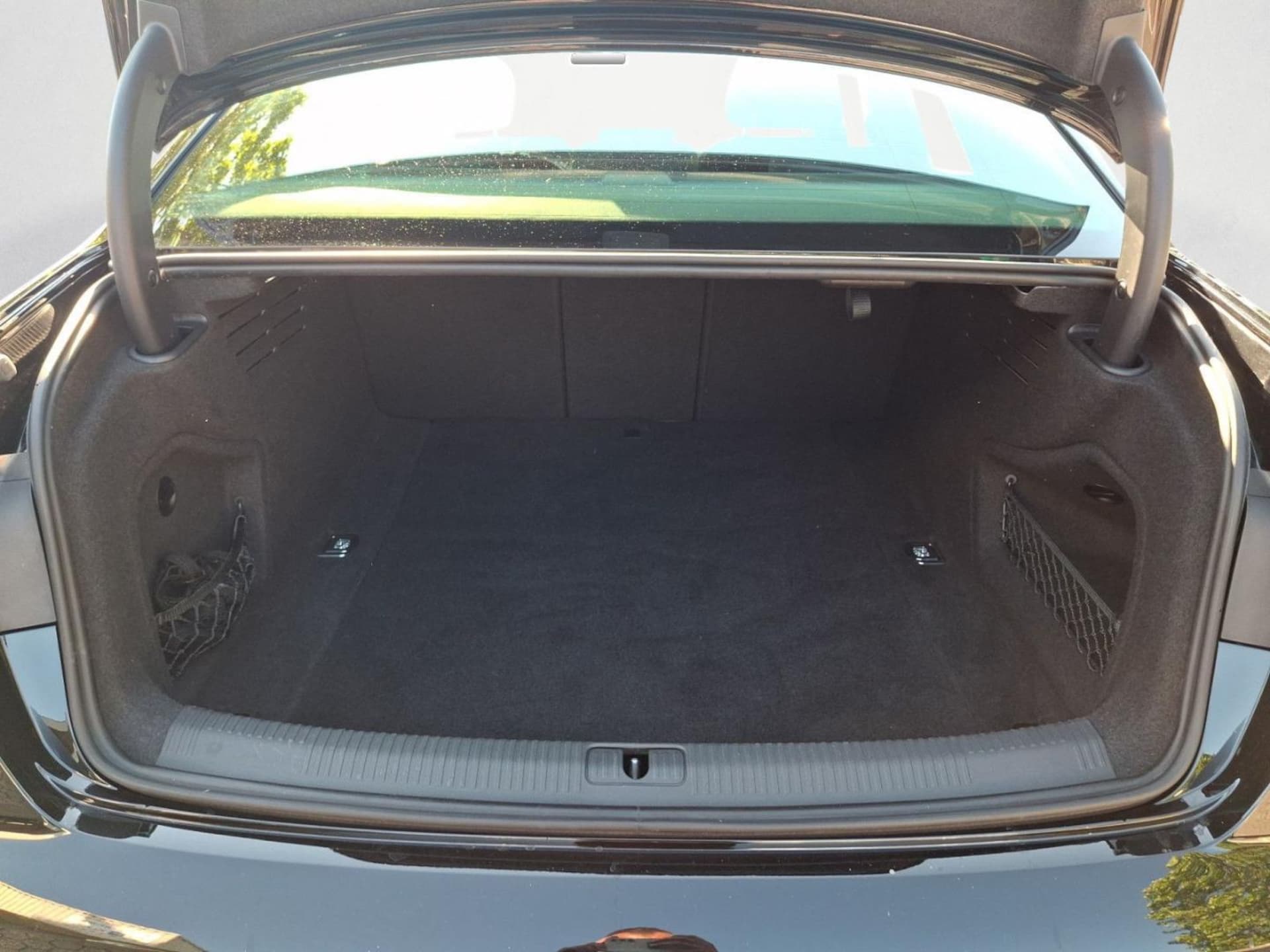 Audi A4 Limousine Advanced