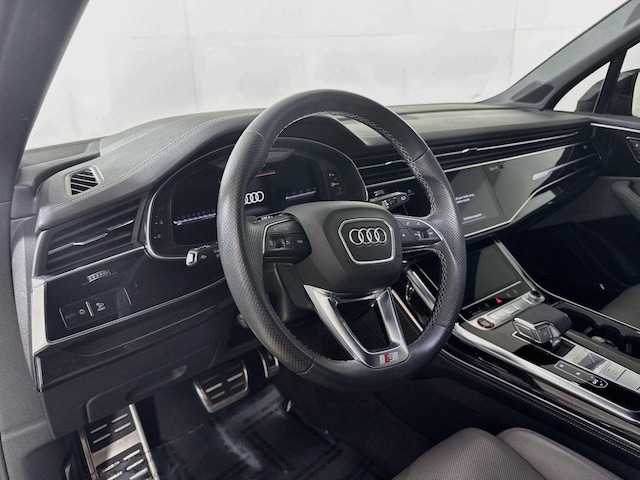 2023 Audi SQ7