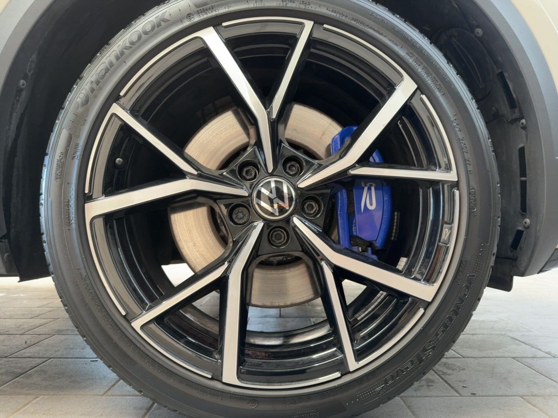 Volkswagen T-Roc R
